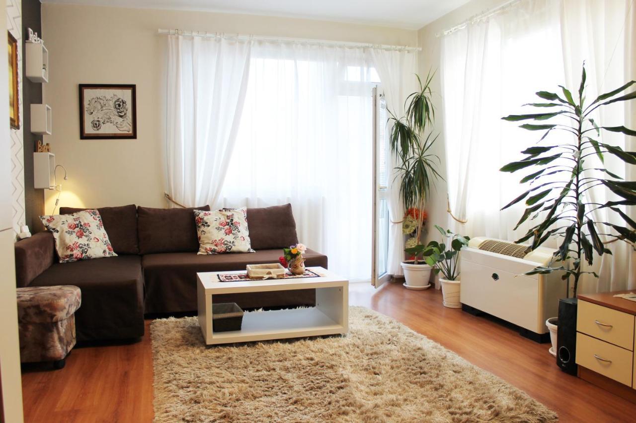Sunny Day Apartment Pomorie Bagian luar foto