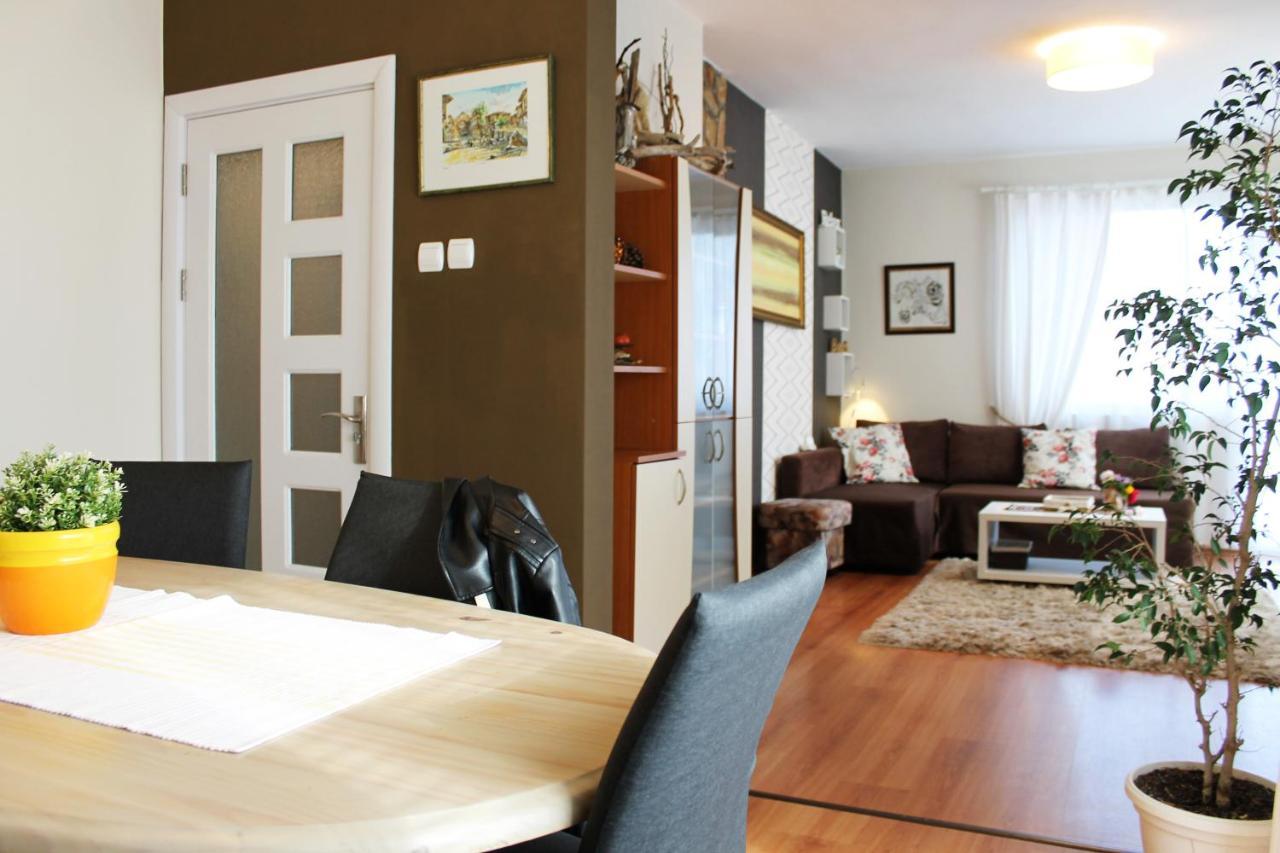 Sunny Day Apartment Pomorie Bagian luar foto