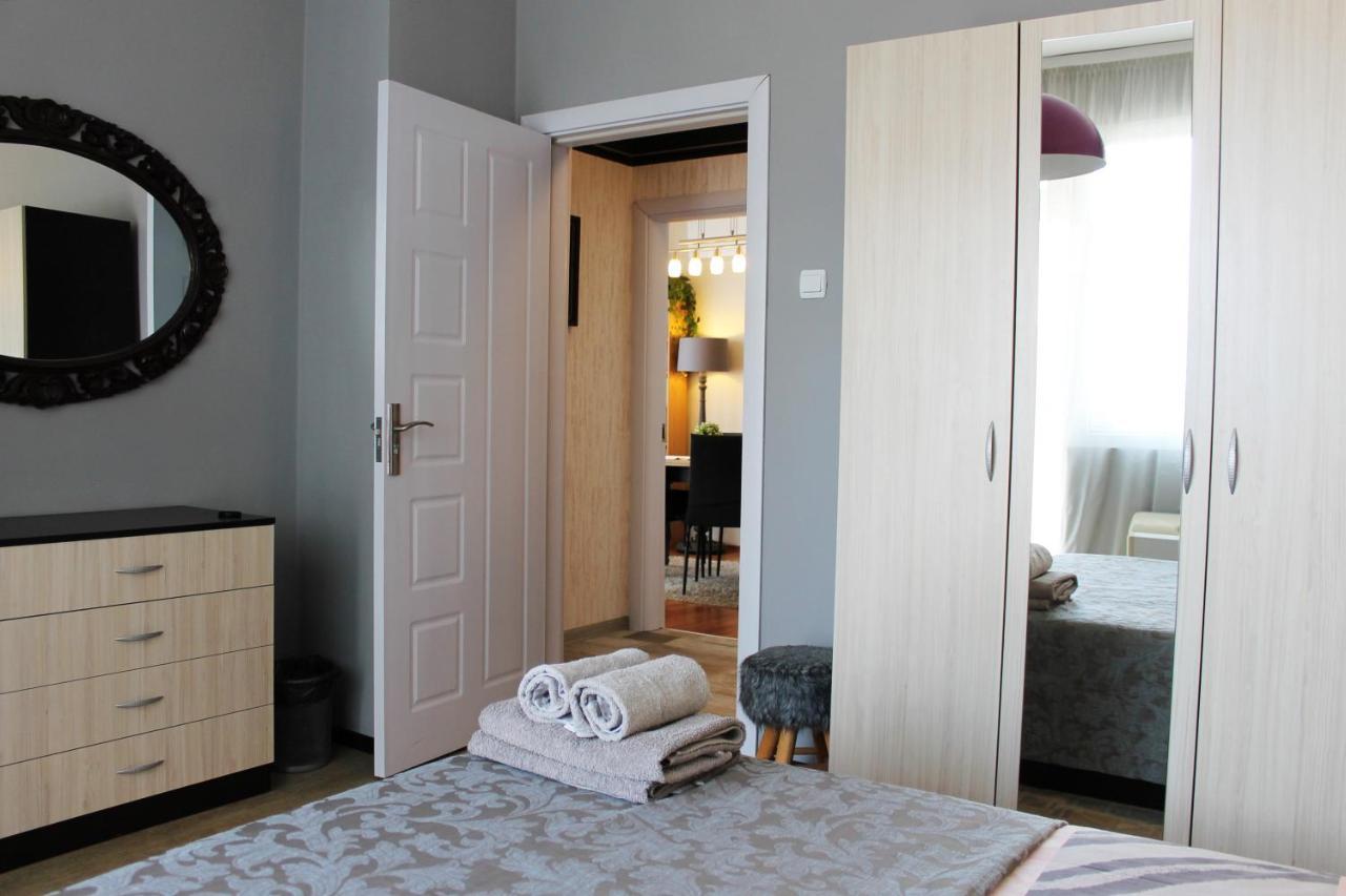 Sunny Day Apartment Pomorie Bagian luar foto