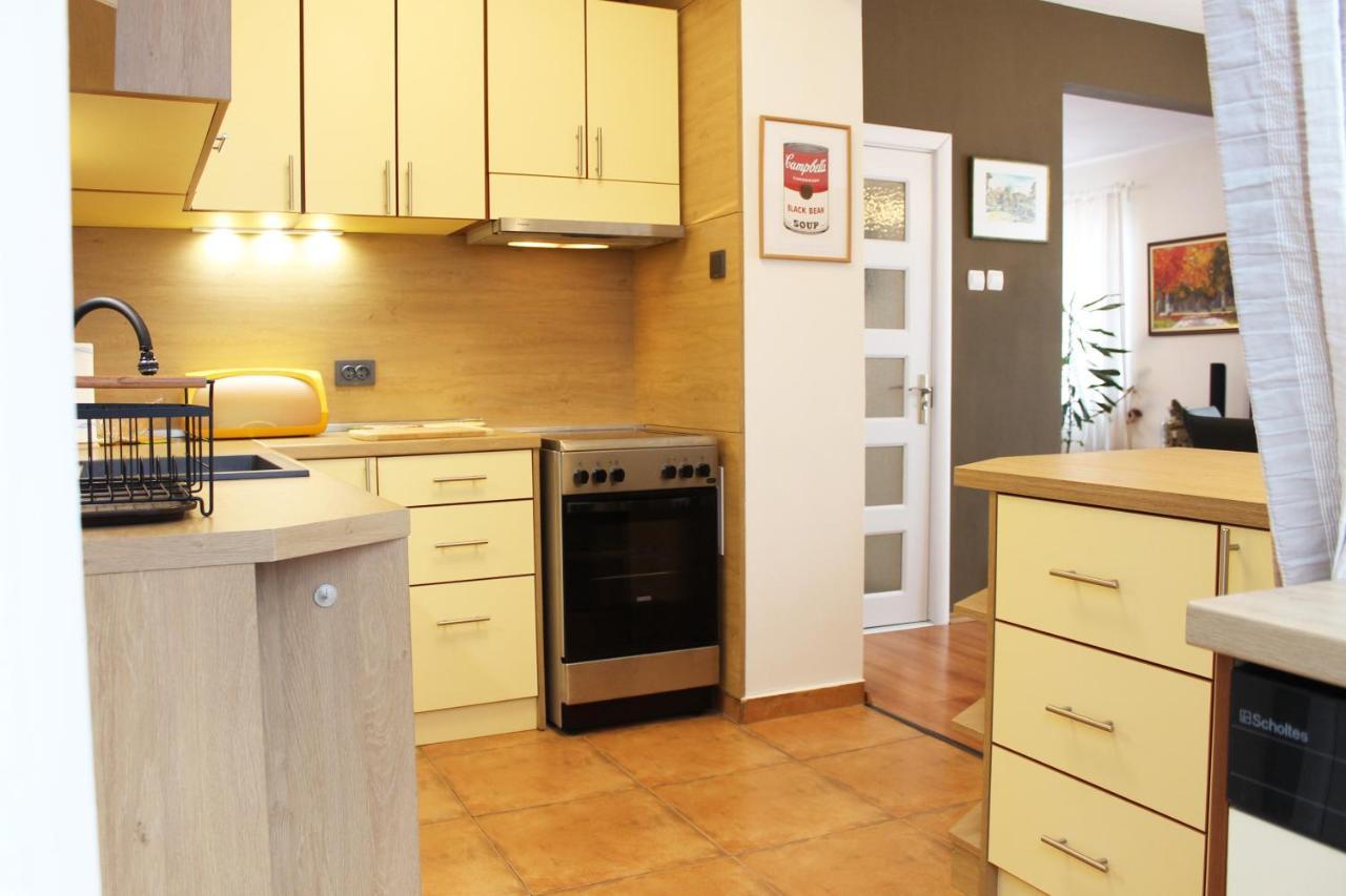 Sunny Day Apartment Pomorie Bagian luar foto
