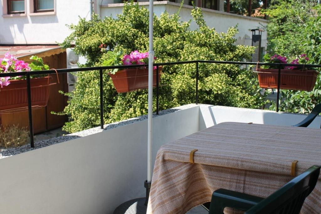 Sunny Day Apartment Pomorie Bagian luar foto