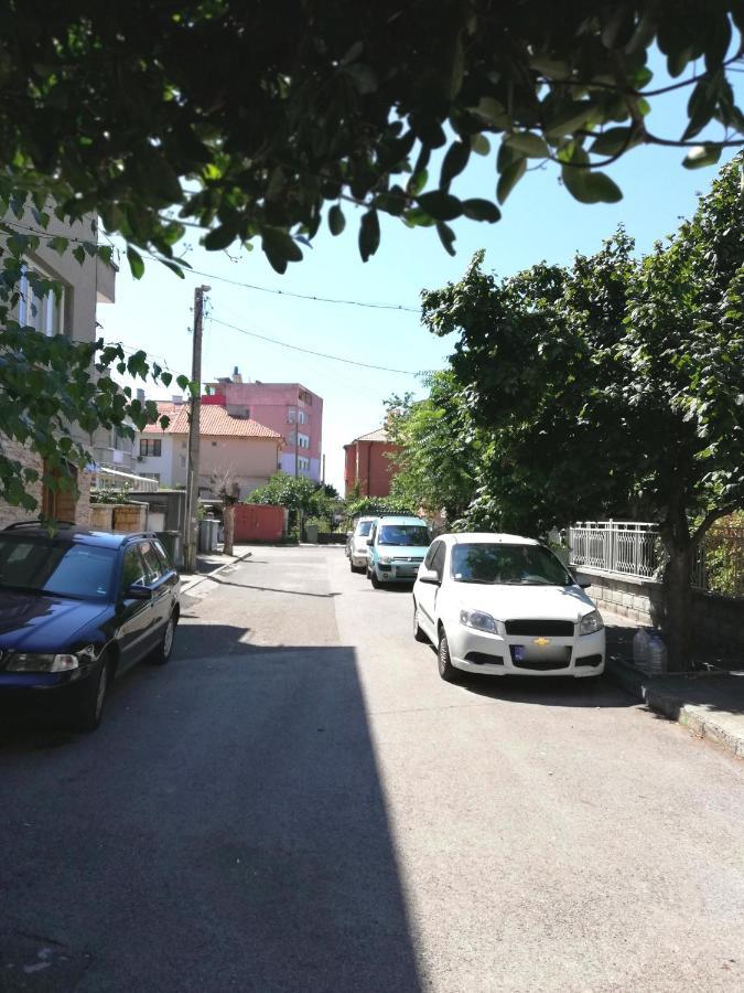 Sunny Day Apartment Pomorie Bagian luar foto